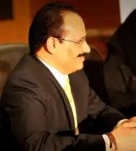 قصيدة إلى مصر يكتبها الشاعر الدكتور عبد الولي الشميري