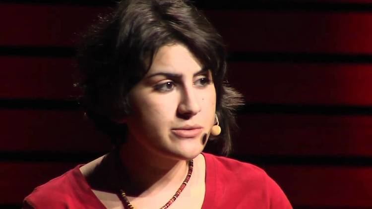 الكاتبة التونسية سمر المزغني: مكّنتني التجربة من تعلّم المزيد