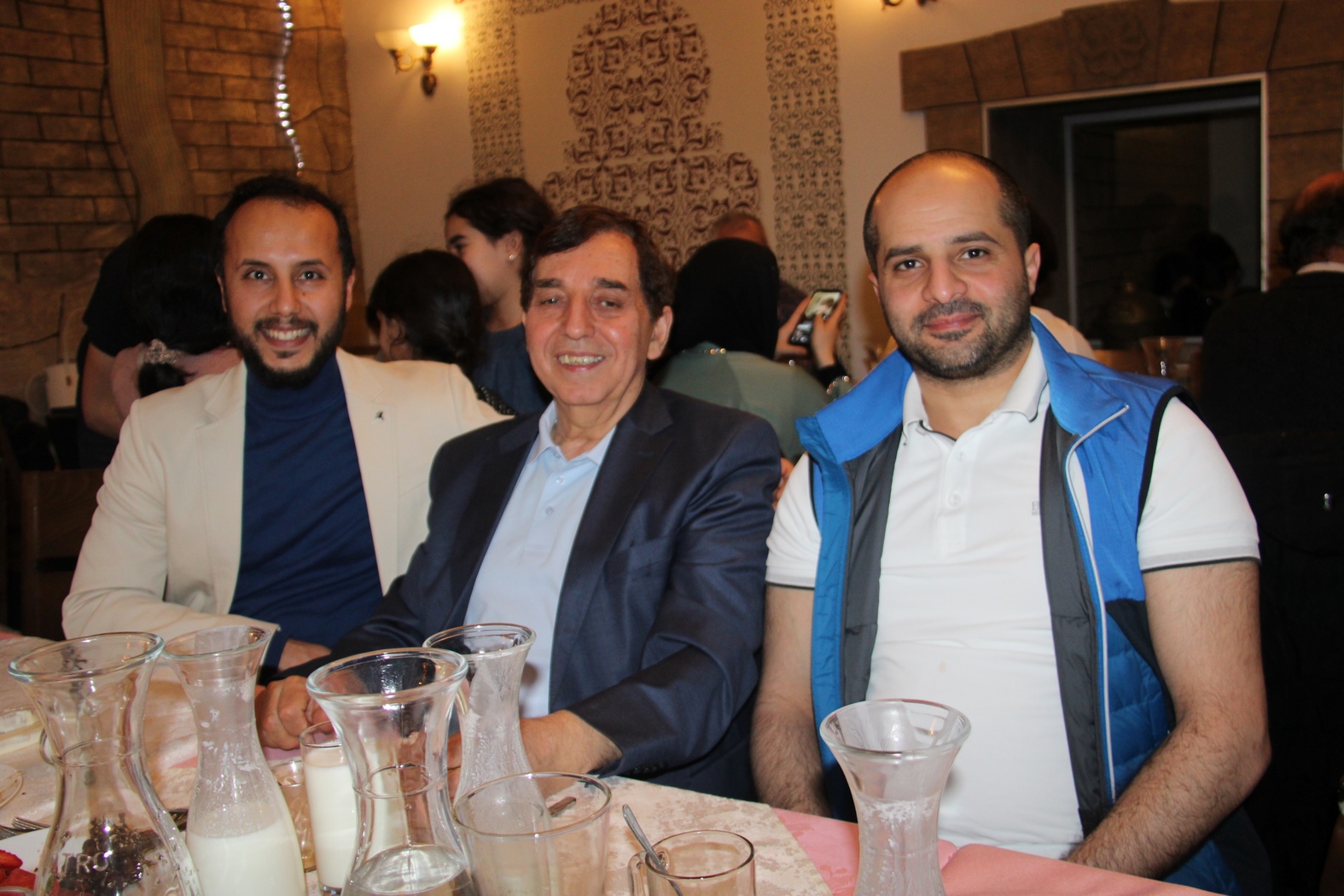 اتحاد الأطباء والصيادلة العرب إفطار عائلي فيناوي