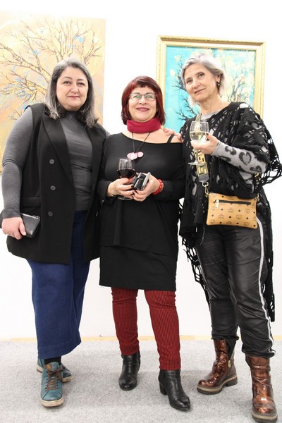  النساء المدهشات يرسمن خارطة طريق جديدة لأثر الحكايات