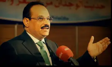 الدكتور الشاعر عبد الولي الشميري يكتب قصيدة غريبة