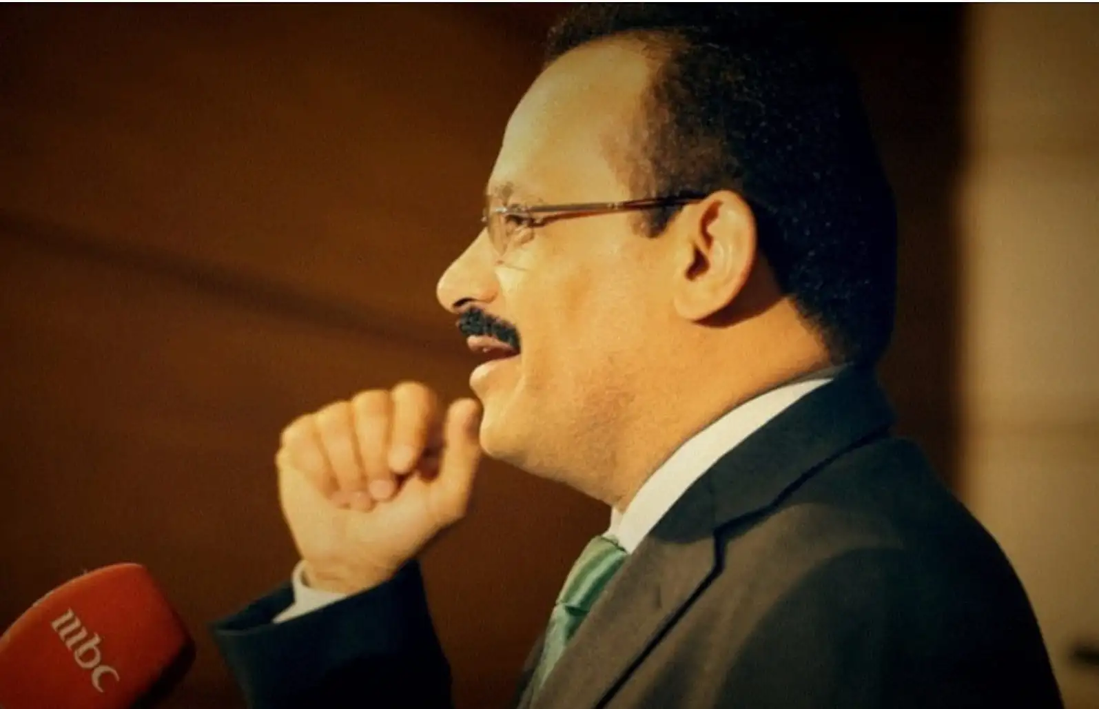 الشاعر الدكتور عبد الولي الشميري يكتب الغدر