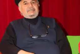 البيت العربي يغوص في (رمال) خيري حمدان