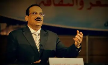 بهتان الشعر شعر الدكتور عبد الولي الشميري