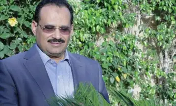 قبلة على جبين الوطن..قصيدة للدكتور عبد الولي الشميري