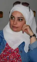 إلى أمي.. جسدي خريطة وطن ضائع، وحضنكِ هو وطني!!